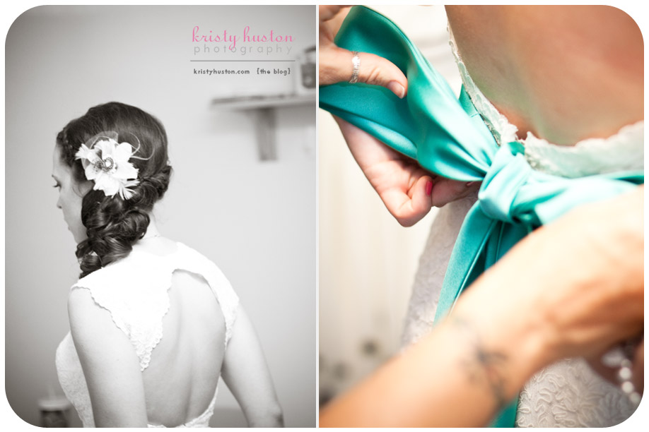 lace_wedding_dress_teal_bow