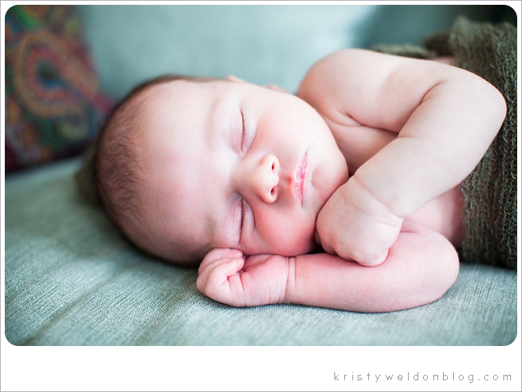 modern_newborn_photographer_sacramento_0051.jpg